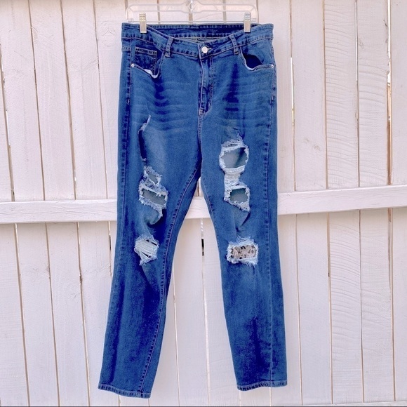 Emery Rose High Waist distressed jeans Size 1XL - Picture 1 of 10